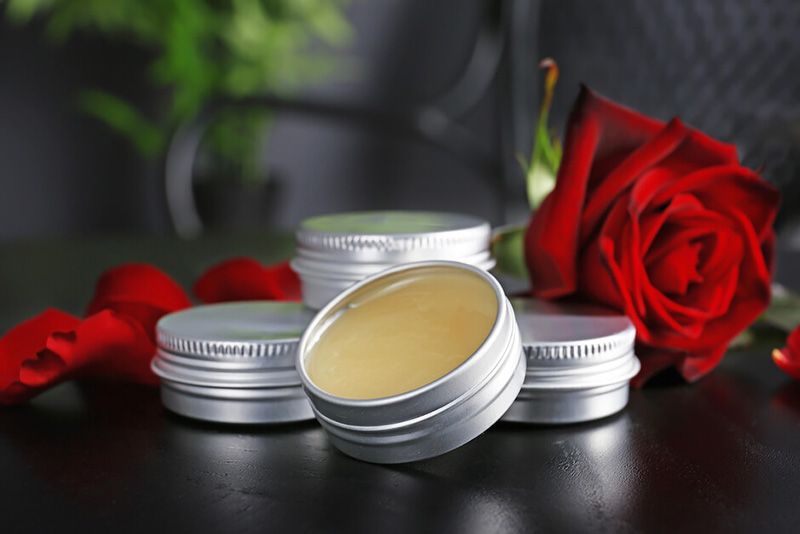 مخمريه(عطر جامد)